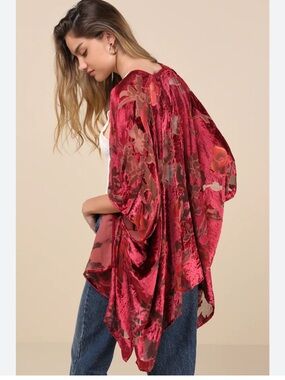 Angie Burgundy Floral velvet burnout Kimono